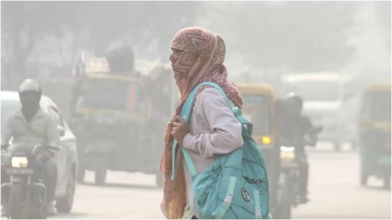 दिल्ली में प्रदूषण का स्तर खतरनाक, गाजियाबाद सबसे प्रदूषित शहर
