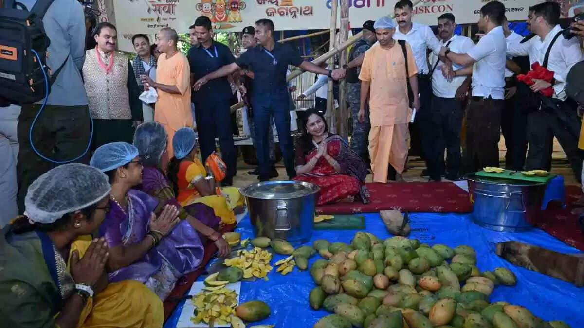गौतम अडाणी ने रथ यात्रा 2025 में भाग लेकर भगवान जगन्नाथ के दर्शन किए