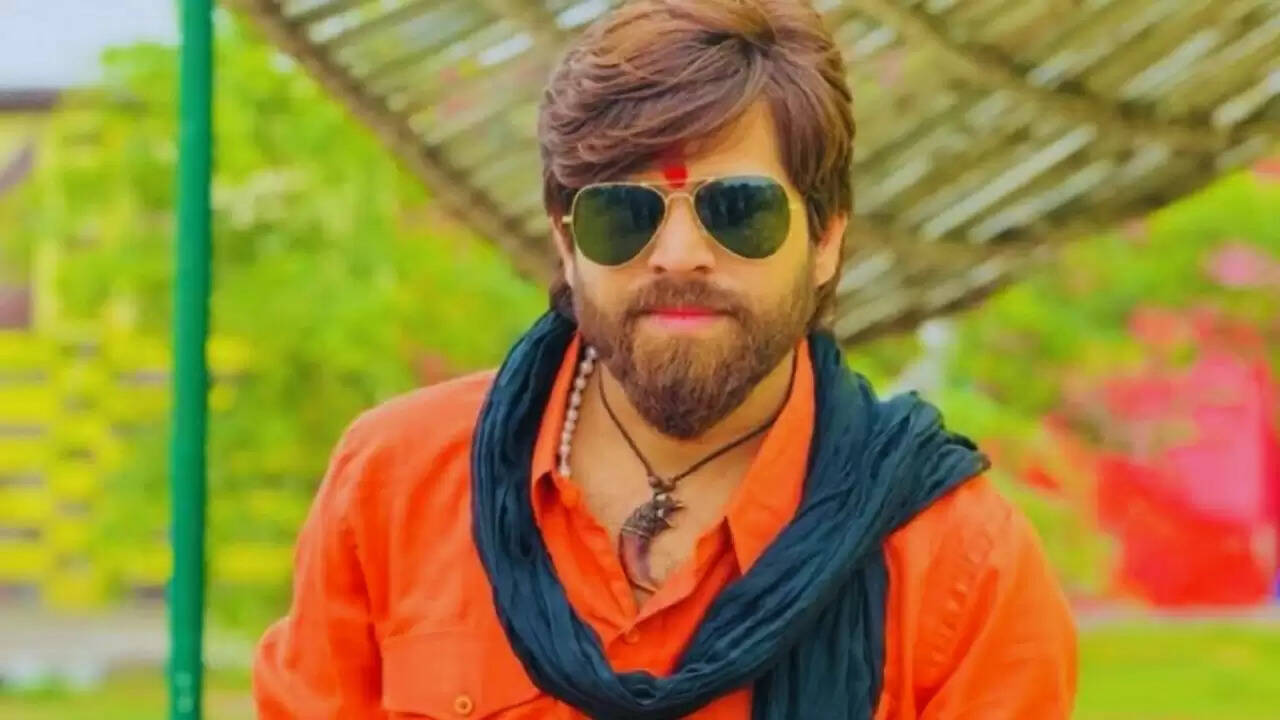 हरियाणवी गानों पर बैन: मासूम शर्मा का सरकार पर कड़ा हमला