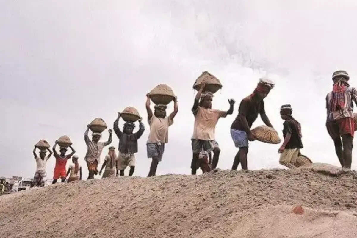 प्रधानमंत्री श्रम योगी मानधन योजना: जानें आवेदन प्रक्रिया और पात्रता