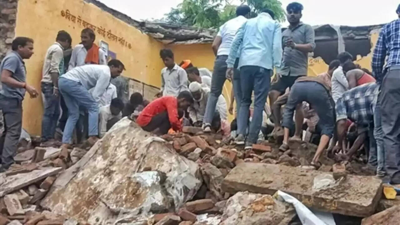 राजस्थान के पिपलोदी गांव में स्कूल की छत गिरने से मचा हड़कंप, प्रशासन पर उठे सवाल