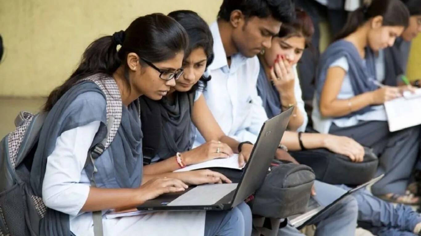 यमुनानगर में मेधावी छात्रों के लिए छात्रवृत्ति योजना का शुभारंभ