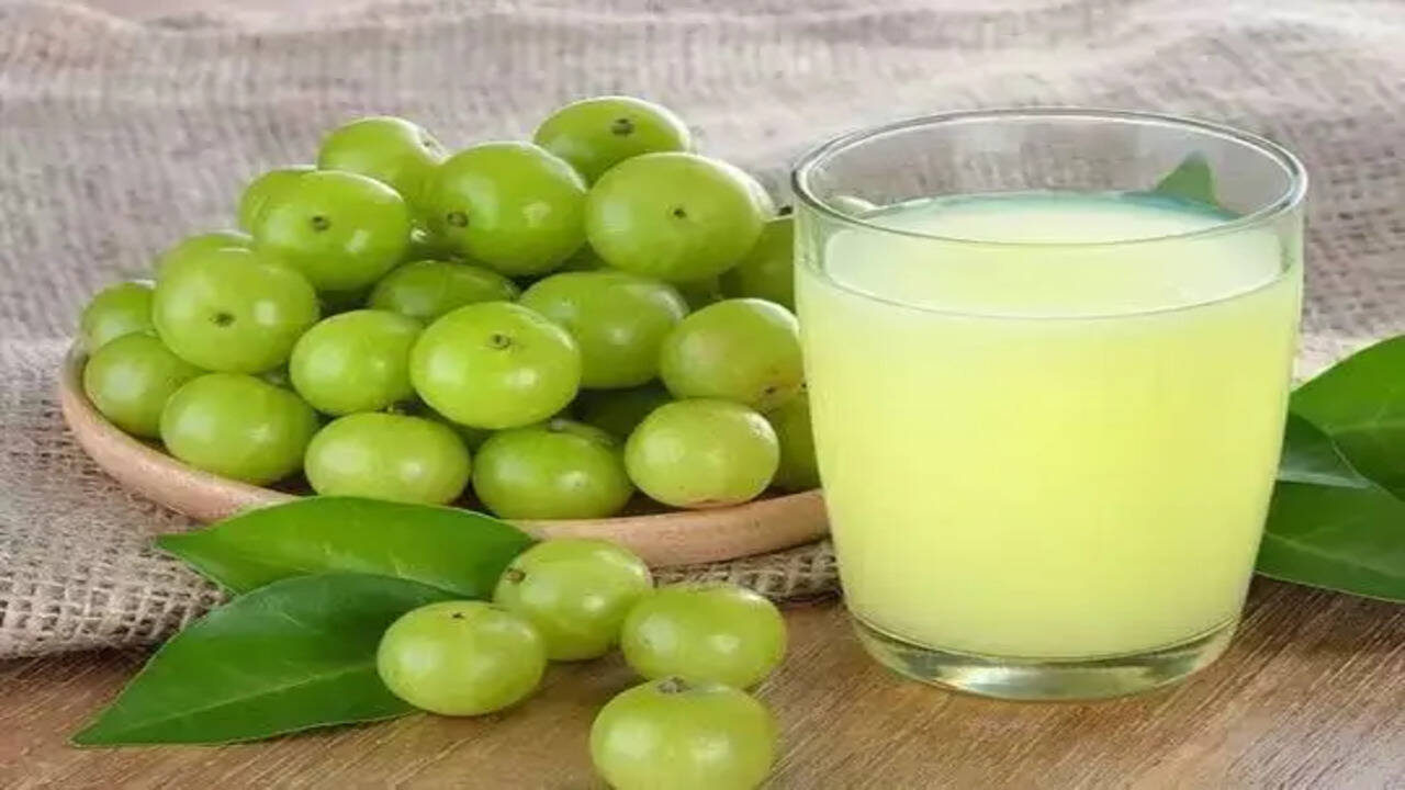 आंवला: यूरिक एसिड नियंत्रण के लिए एक प्राकृतिक उपाय