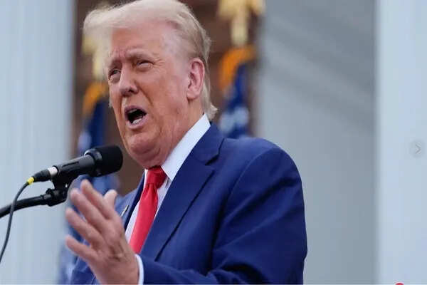 डोनाल्ड ट्रंप की वेनेजुएला की नई राष्ट्रपति को चेतावनी