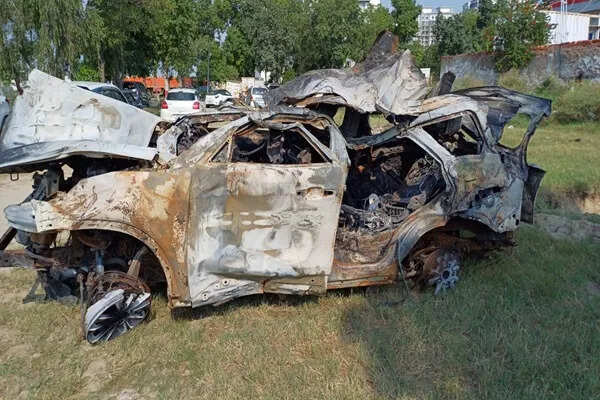 सोनीपत में सड़क हादसे में तीन दोस्तों की जान गई, एक घायल