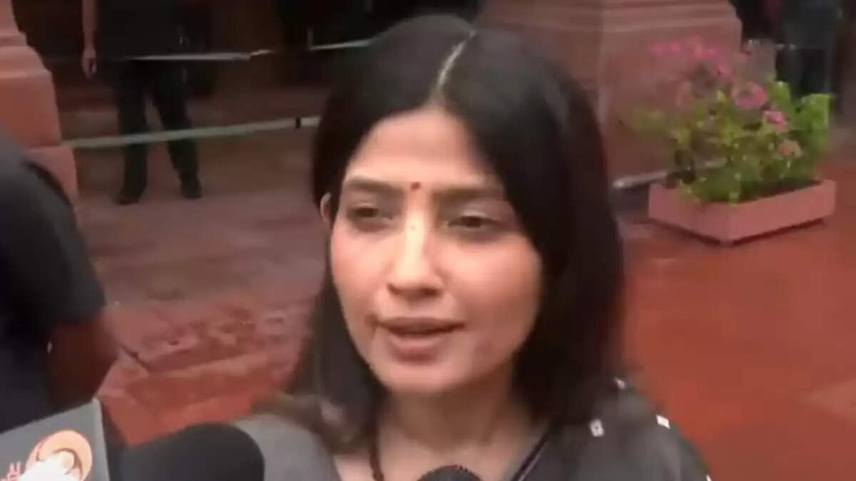 बिहार में राजनीतिक मुद्दों से ध्यान भटकाने की कोशिशें