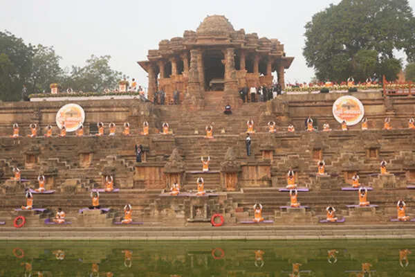 सूर्य मंदिरों की यात्रा: स्वास्थ्य और समृद्धि के लिए महत्वपूर्ण स्थान