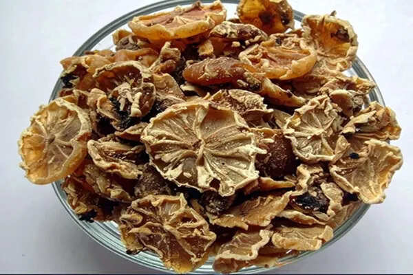 कपूर कचरी: बालों की समस्याओं का प्राकृतिक समाधान