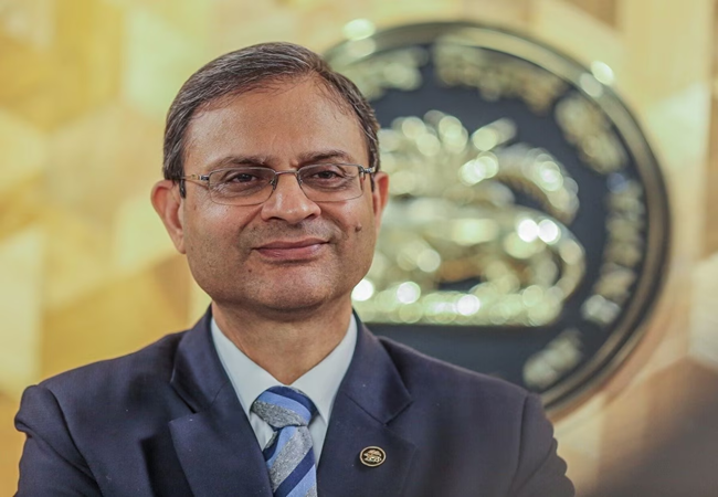 आरबीआई ने रेपो रेट को स्थिर रखा, ईएमआई में कमी का इंतजार जारी