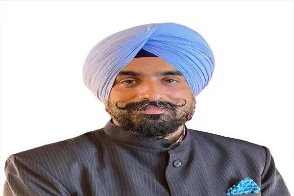 भाजपा प्रवक्ता ने कांग्रेस और आम आदमी पार्टी के गठजोड़ पर उठाए सवाल