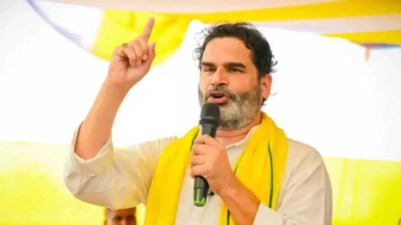 प्रशांत किशोर की राजनीतिक वापसी: बिहार के युवाओं पर ध्यान केंद्रित