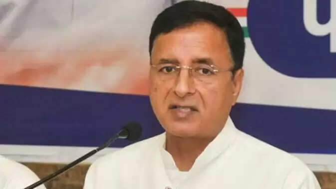 हरियाणा के दलित IPS अधिकारी की आत्महत्या पर सुरजेवाला का बयान