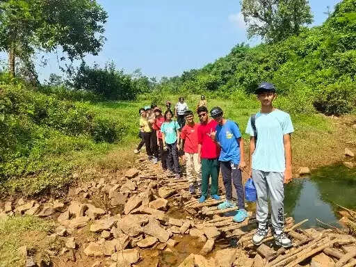 बस्तर में पर्यटन को बढ़ावा देने के लिए जिला प्रशासनं द्वारा मानसून ट्रैक की थीम पर कार्यक्रम आयोजित