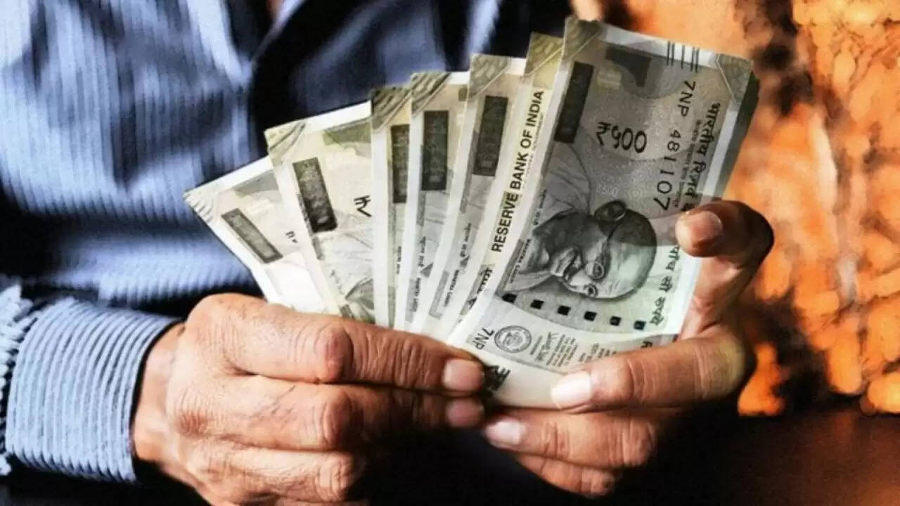 असम ने 8वें राज्य वेतन आयोग का गठन किया, केंद्रीय कर्मचारियों के लिए उम्मीदें बढ़ीं