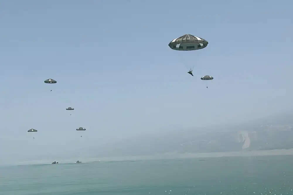 भारतीय सेना ने टिहरी बांध में किया अद्वितीय हवाई प्रशिक्षण