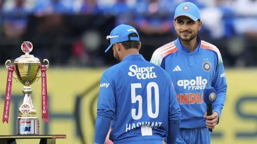 भारत और अफगानिस्तान के बीच वनडे सीरीज का पहला मैच: टॉस जीतकर गेंदबाजी का निर्णय