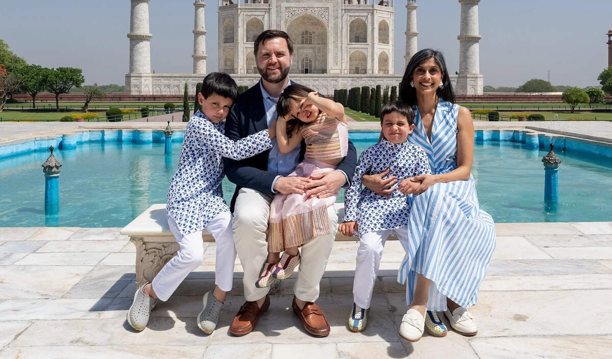 उषा वेंस की अंगूठी के बिना उपस्थिति ने बढ़ाई चर्चाएं