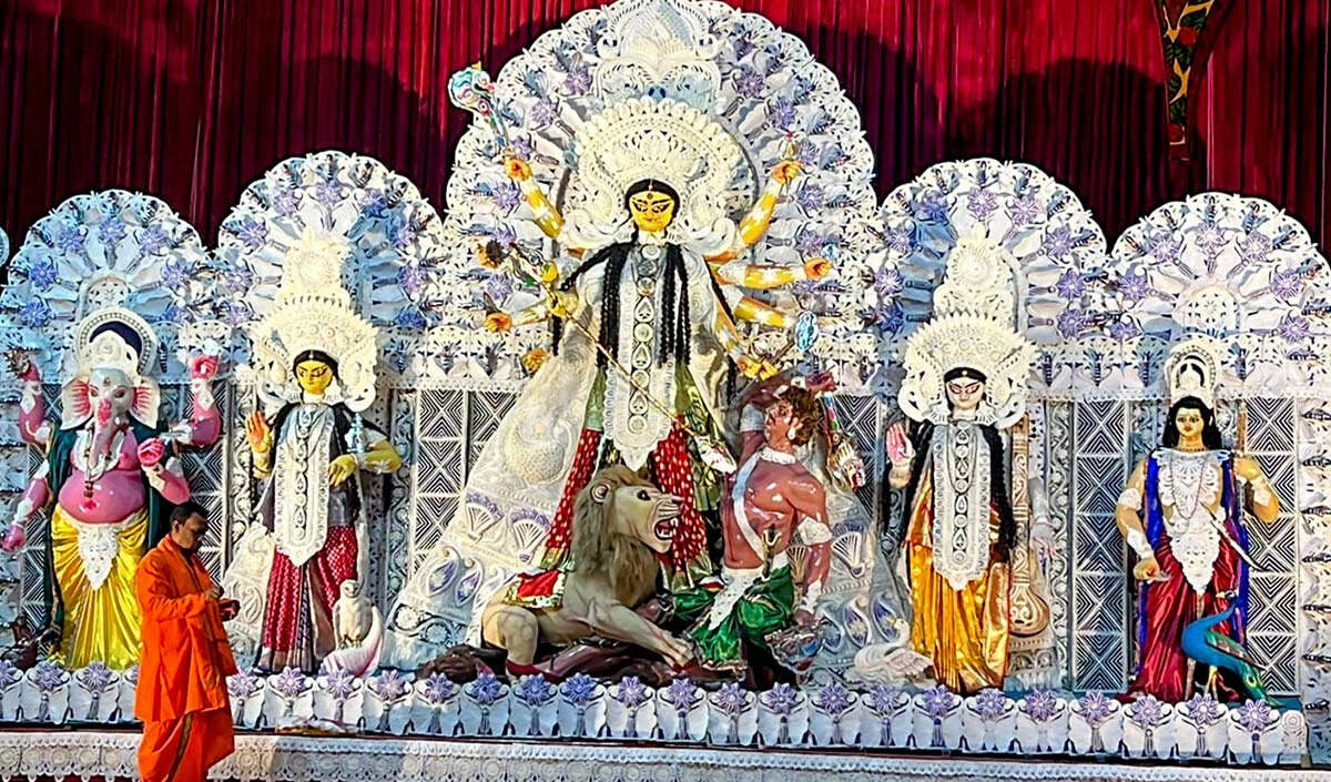 महादुर्गाष्टमी: मां महागौरी की पूजा का महत्व और विधि