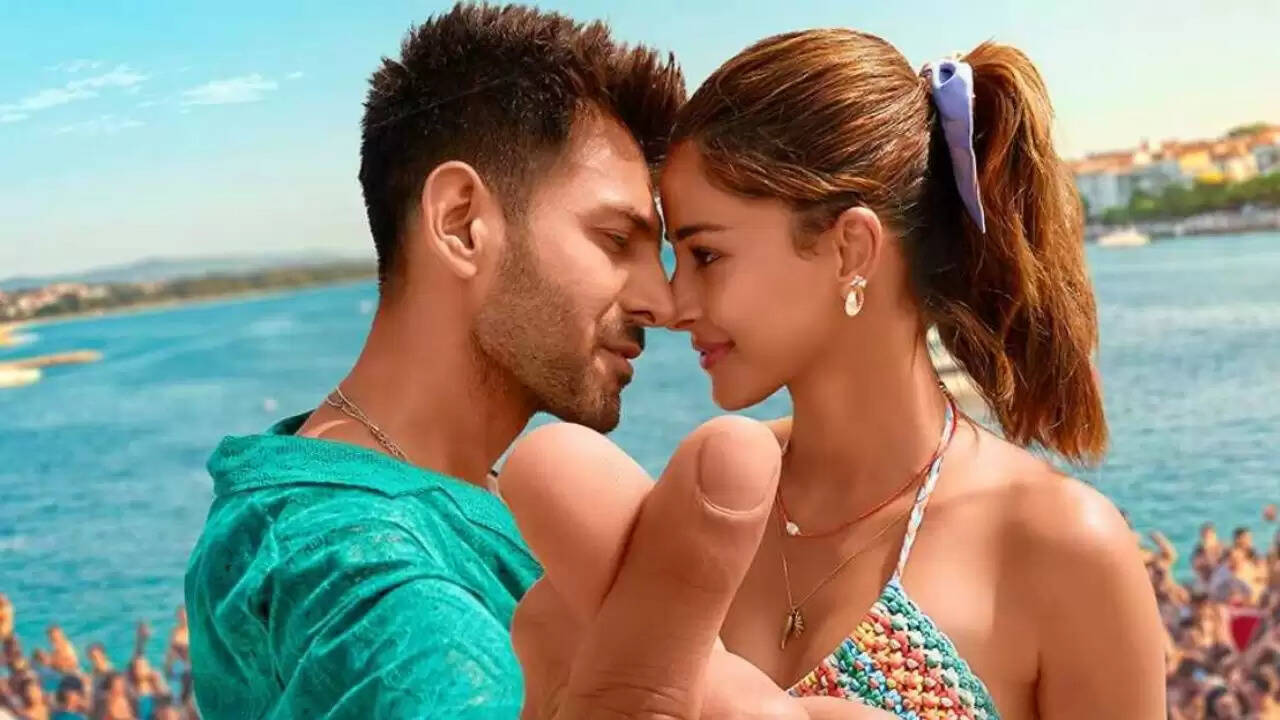 क्रिसमस पर रिलीज होने वाली फिल्म 'तू मेरी मैं तेरा' की एडवांस बुकिंग में कमी