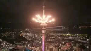 नए साल का जश्न: किरिबाती में भारत से 8:30 घंटे पहले शुरू हुआ 2026