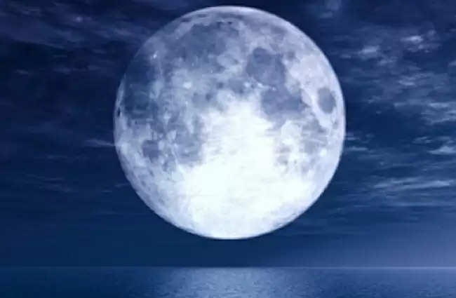 Tonight will be the brightest night of the year, supermoon will spread moonlight on Sharad Purnima.