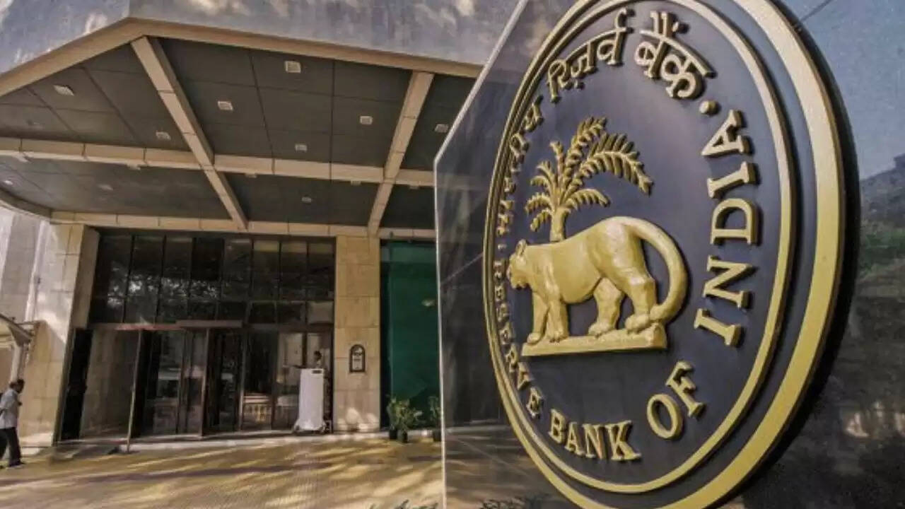 भारतीय रुपये को अंतरराष्ट्रीय मुद्रा बनाने की RBI की नई पहल