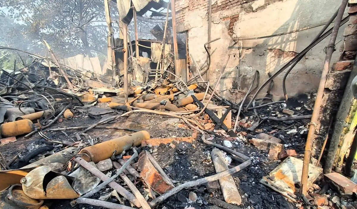 पाकिस्तान में गैस पाइपलाइन विस्फोट से आठ लोगों की मौत