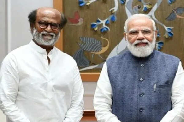 प्रधानमंत्री मोदी ने रजनीकांत को 50 साल के फिल्मी करियर पर दी बधाई