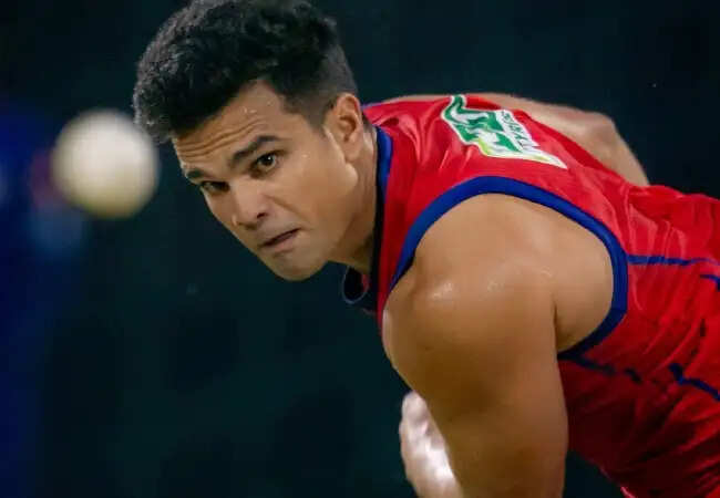 अर्जुन तेंदुलकर को LSG में खेलने का नहीं मिलेगा मौका, आर अश्विन का दावा