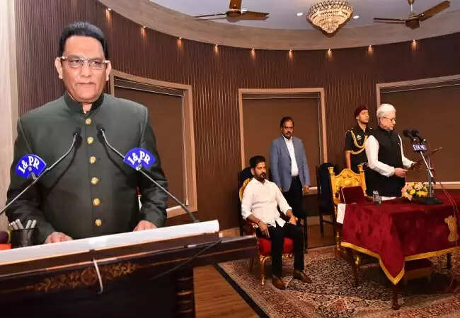 मोहम्मद अजहरुद्दीन ने तेलंगाना सरकार में मंत्री पद की शपथ ली