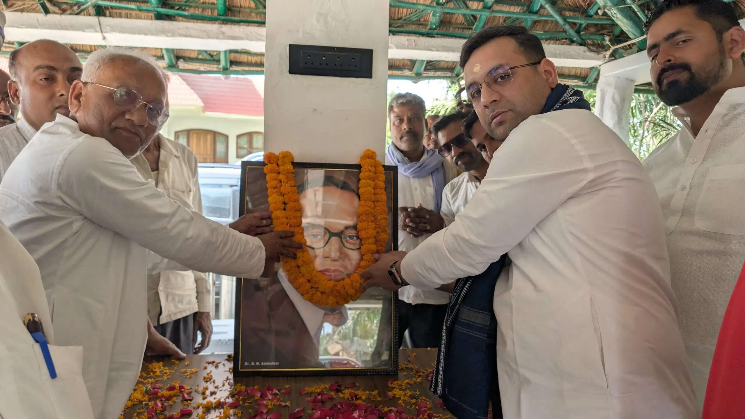 डॉ. भीमराव अंबेडकर की जयंती धूमधाम से मनाई गई