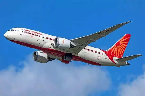 एयर इंडिया और स्टारलक्स एयरलाइंस के बीच नई साझेदारी की घोषणा