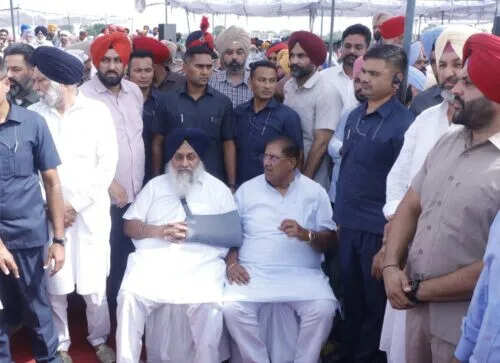 सुखदेव सिंह ढींडसा का अंतिम संस्कार राजकीय सम्मान के साथ हुआ