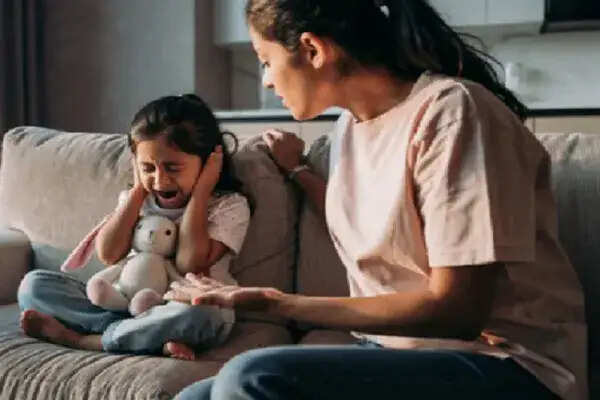 बच्चों की पढ़ाई में तनाव: माता-पिता के लिए महत्वपूर्ण सुझाव