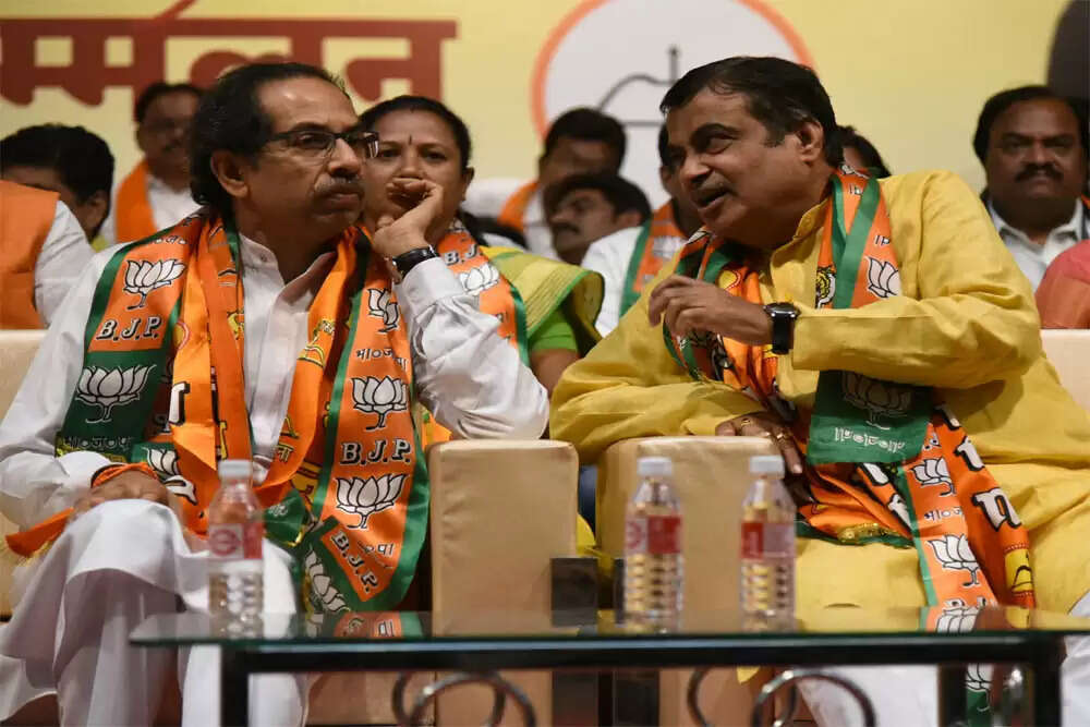 उद्धव ठाकरे का दिल्ली दौरा: विपक्षी बैठक में शामिल होंगे