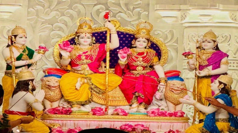 अयोध्या में राम दरबार की प्राण प्रतिष्ठा का आयोजन
