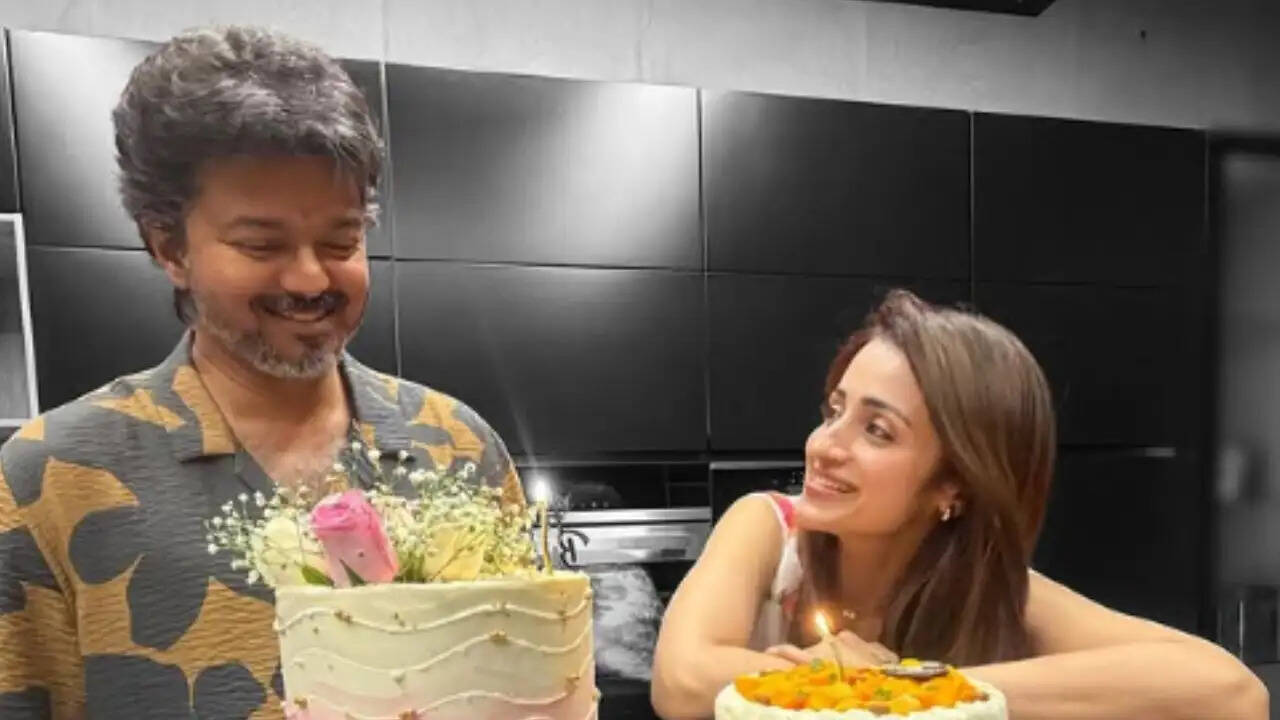 थलापति विजय के जन्मदिन पर तृषा कृष्णन का खास संदेश: क्या है उनके रिश्ते की सच्चाई?