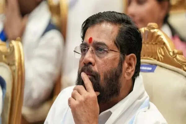 महाराष्ट्र में बीएमसी मेयर पद के लिए सियासी संघर्ष तेज