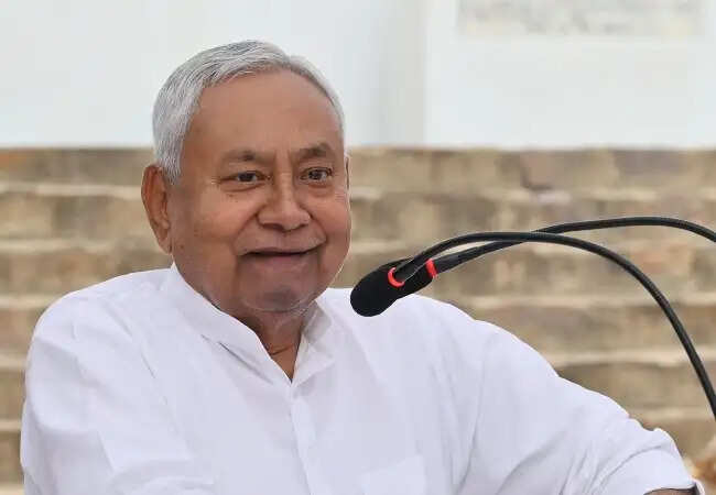 नीतीश कुमार का एमएलसी पद से इस्तीफा, बिहार की राजनीति में हलचल