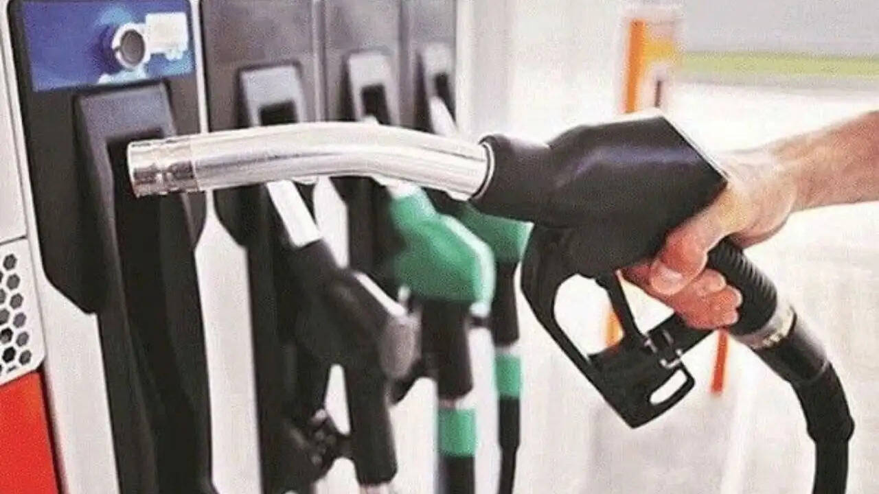 आज के लिए पेट्रोल और डीजल की नई कीमतें: जानें अपने शहर के रेट