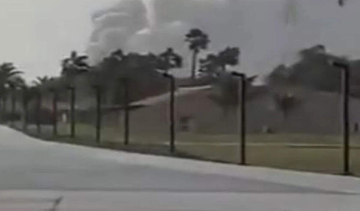 ईरान में नए सर्वोच्च नेता के चुनाव की प्रक्रिया शुरू, कतर ने ड्रोन हमले को नाकाम किया