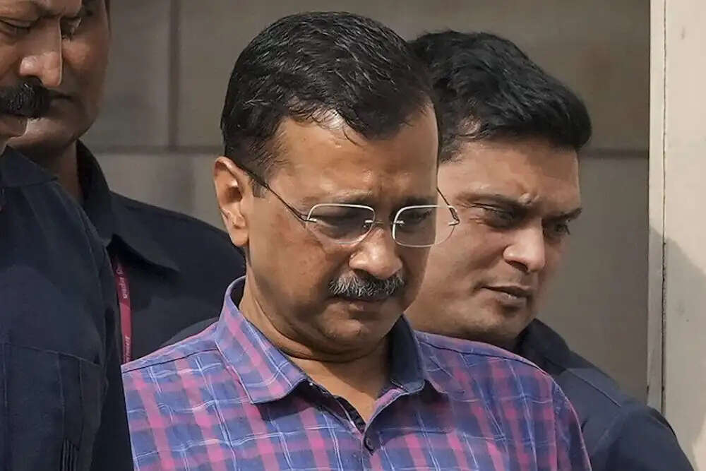 केजरीवाल ने हाई कोर्ट में शराब नीति मामले में जज बदलने की मांग की