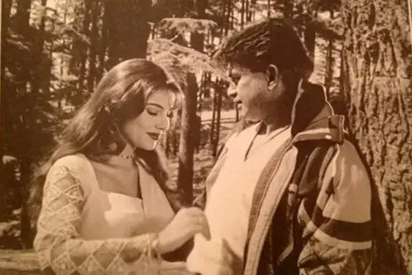 सोमी अली ने मिथुन चक्रवर्ती को याद किया, साझा किया पुराना अनुभव