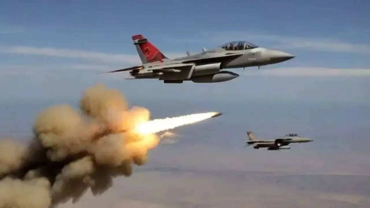 अमेरिका-ईरान संघर्ष में नया मोड़: दो दशकों का सबसे बड़ा नुकसान