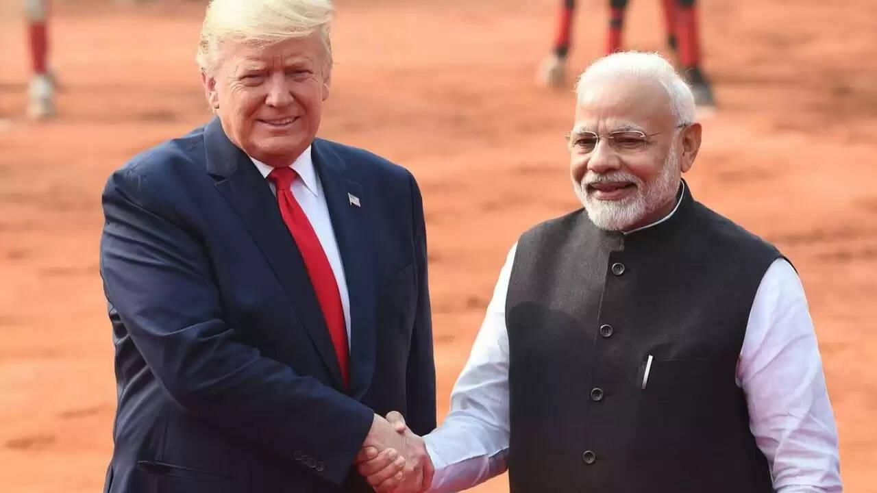 ट्रम्प का दावा: व्यापार वार्ताओं से भारत-पाकिस्तान युद्ध टला