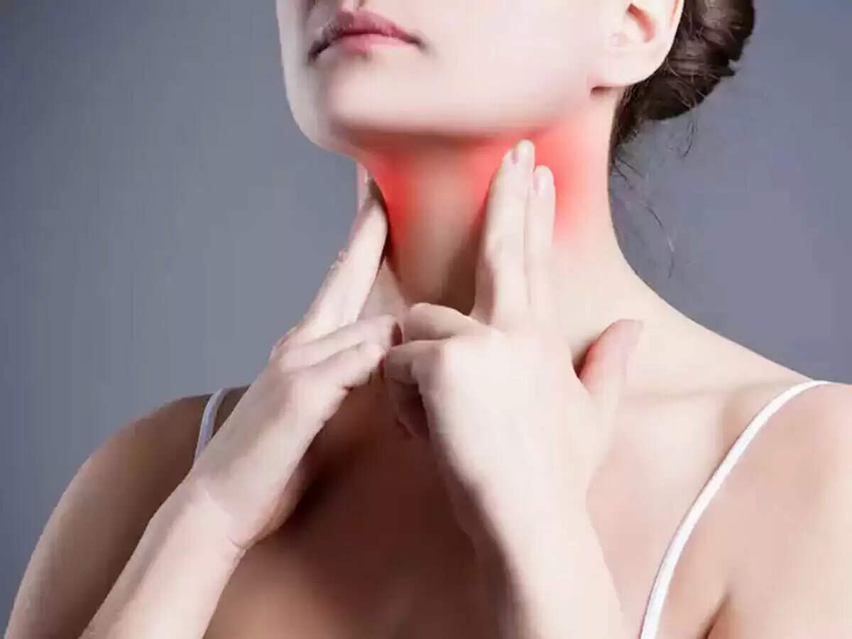 गले के दर्द से राहत पाने के लिए घरेलू उपाय