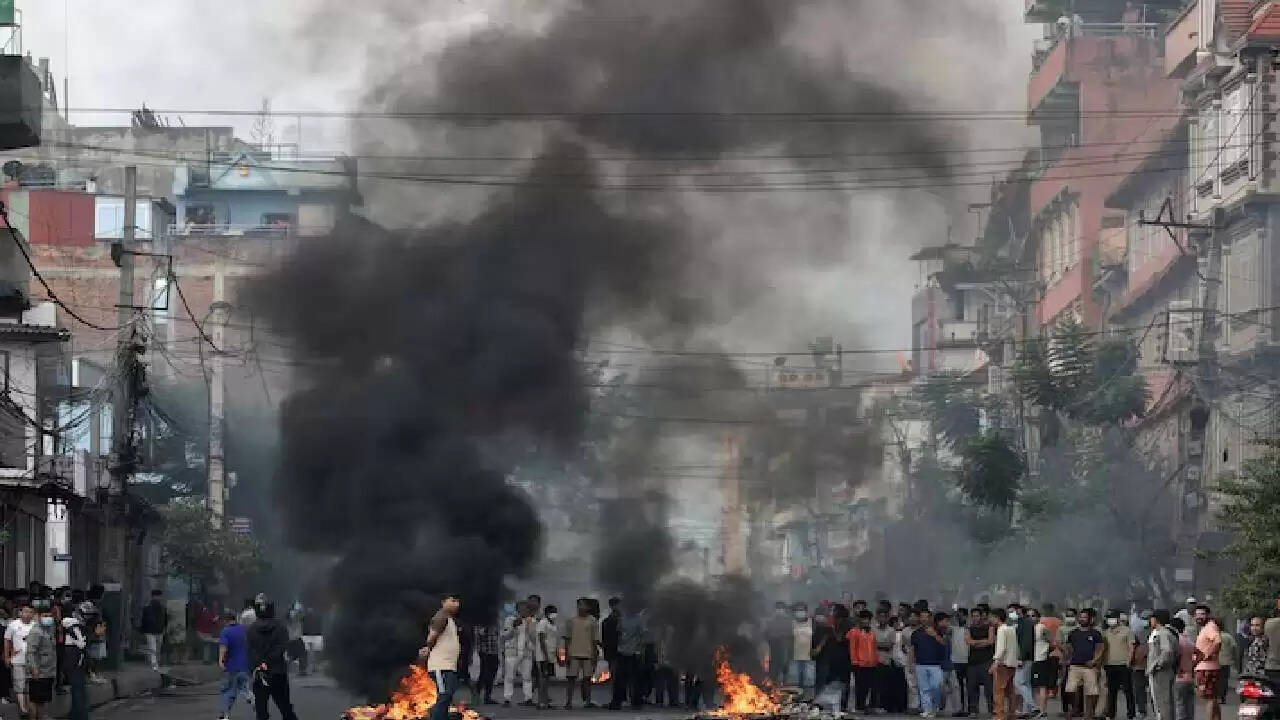 नेपाल से लेकर श्रीलंका तक: कैसे बदल रही है दक्षिण एशिया की राजनीति?