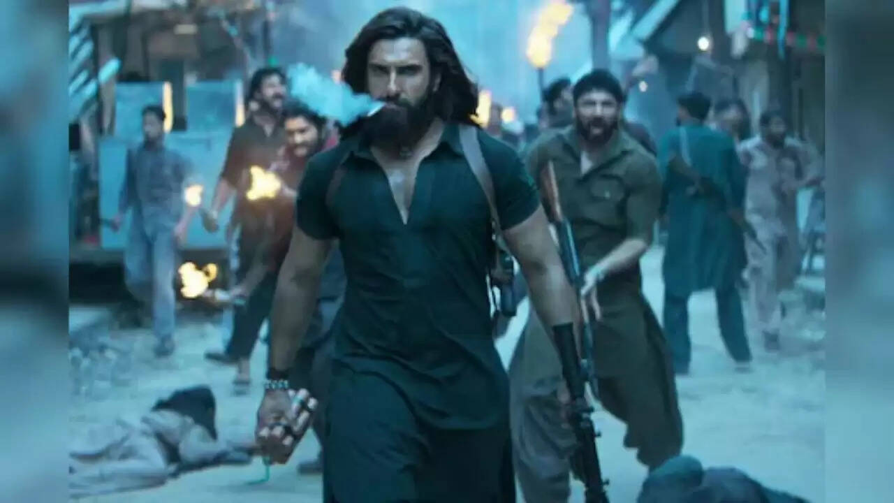 रणवीर सिंह की फिल्म 'धुरंधर' विवाद में फंसी, बलोच समुदाय ने हाई कोर्ट में दायर की याचिका