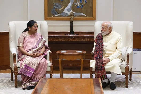 दिल्ली की मुख्यमंत्री रेखा गुप्ता ने प्रधानमंत्री मोदी से की मुलाकात