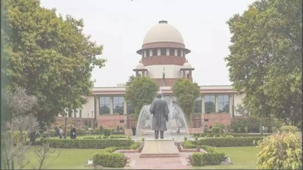सुप्रीम कोर्ट का बड़ा फैसला: मतदाता सूचियों का पुनरीक्षण चुनाव आयोग का विशेष अधिकार